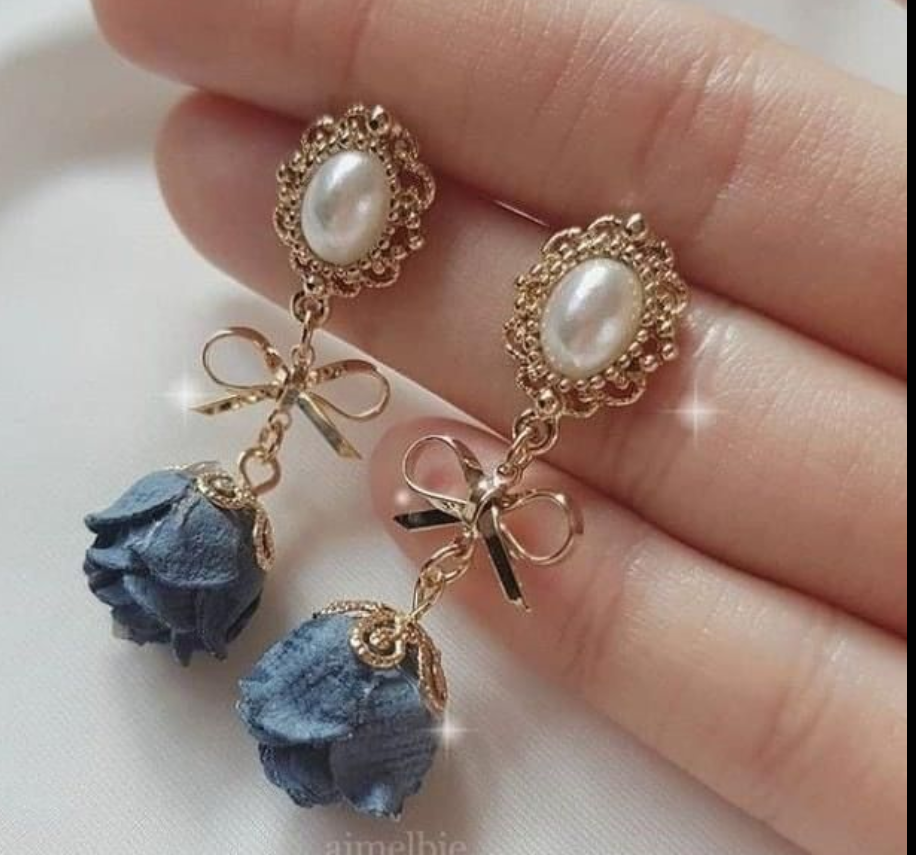 Earring 1